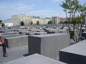 800px-Berlin_Holocaust_Memorial